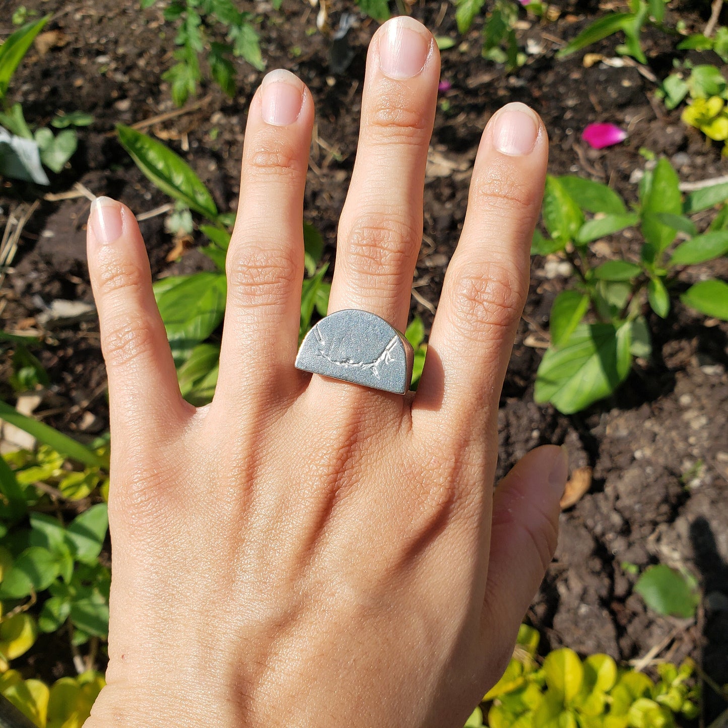 Trapeze wax seal signet ring