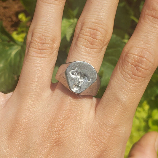 Circus elephant wax seal signet ring