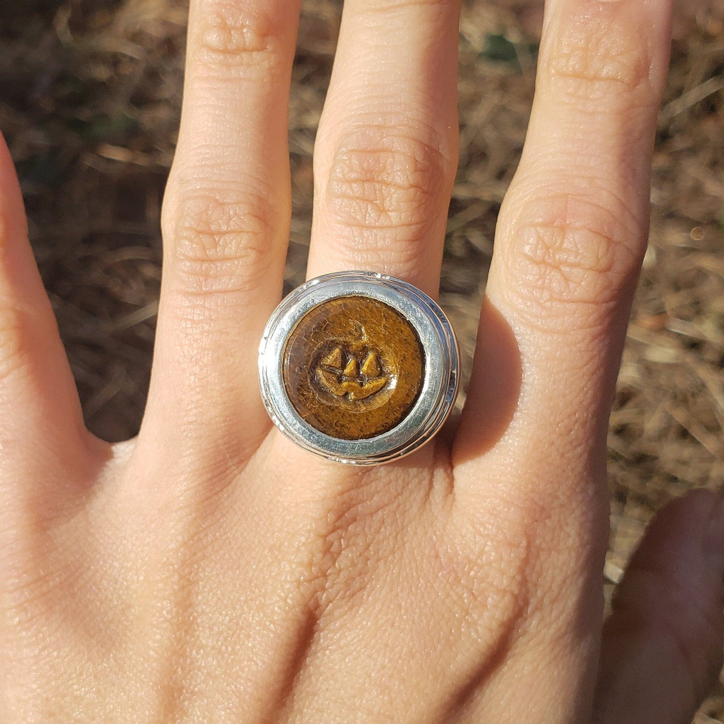 Jacko lantern tigerseye silver ring